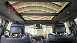 جیپ گراند شیرۆکی